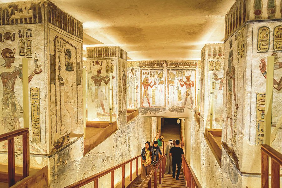 tomb-of-ramses-ix