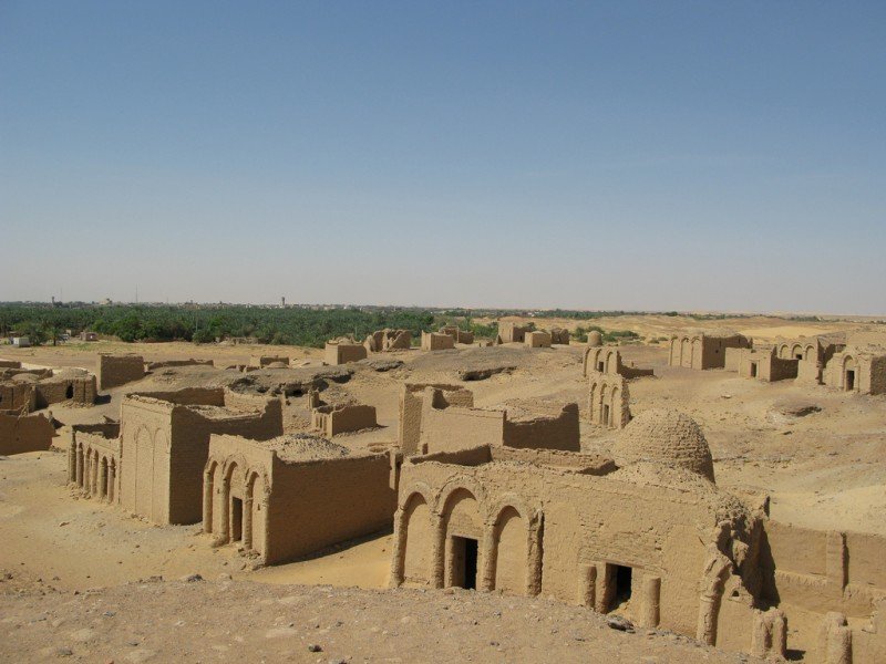 965245438_al-Bagawat